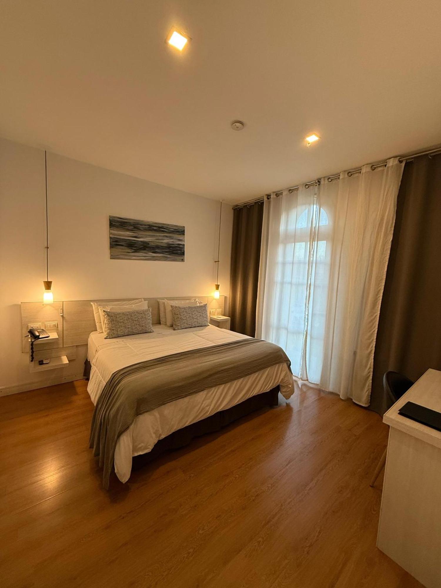 La Olivia Boutique & Hotel *